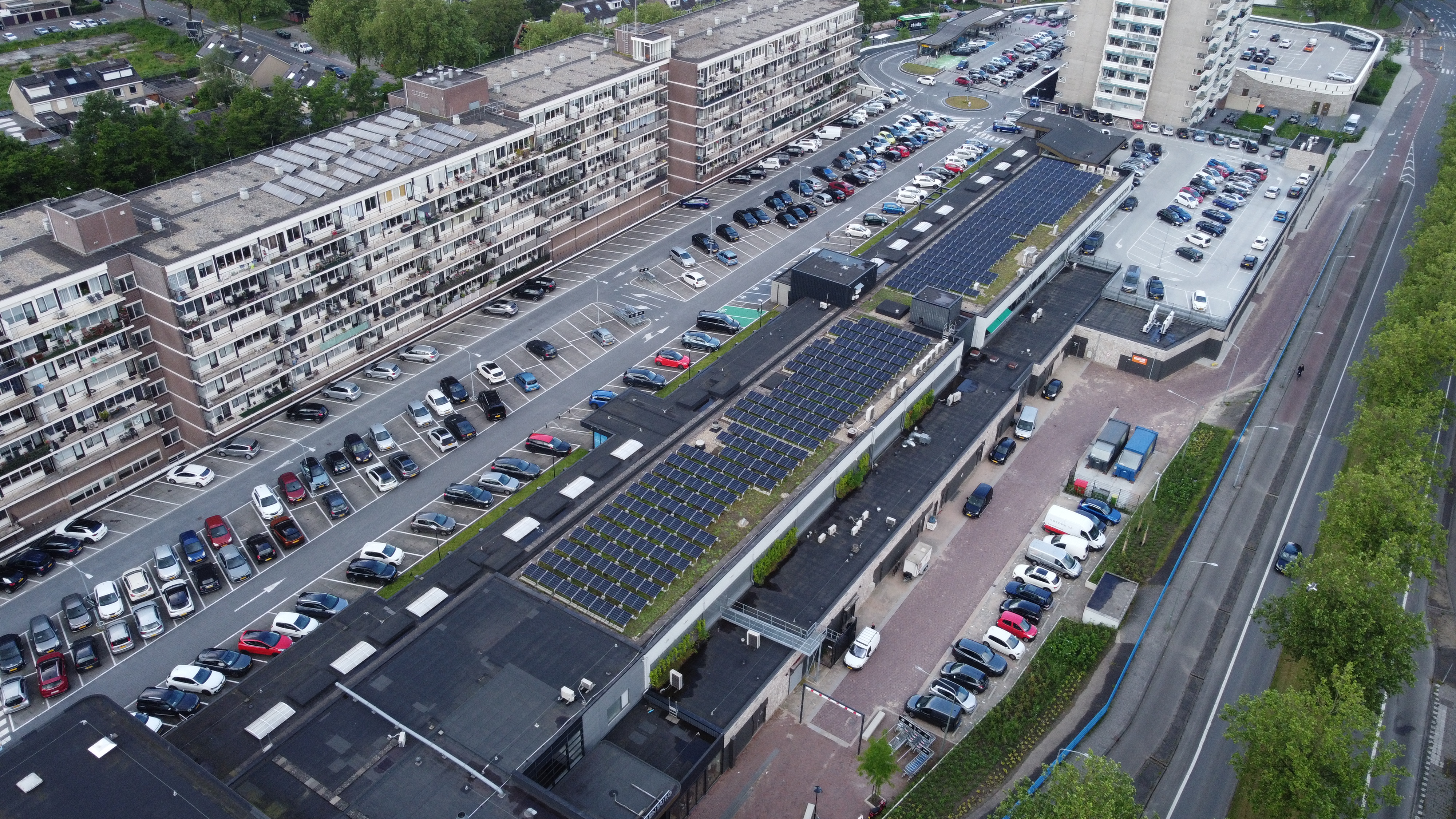 Zakelijke zonnepanelen die Zoncoalitie realiseerde voor POA